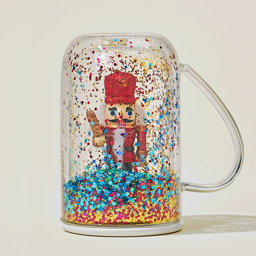 How to make a snow globe with your confetti nordic mug Steep Thoughts